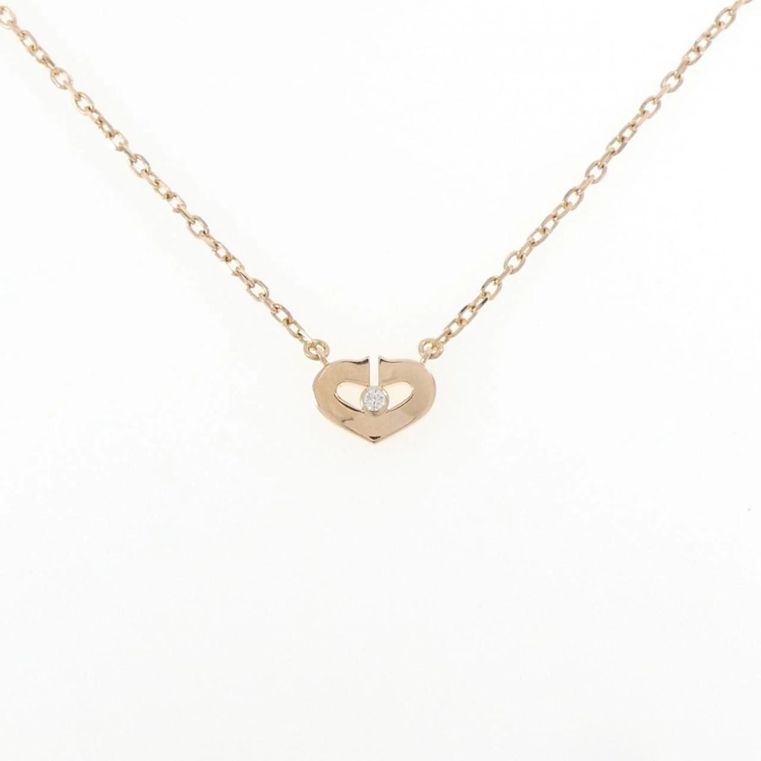 CARTIER C HEART SMALL NECKLACE: Cartier C Heart Small Necklace Brand: CARTIER Type/Style: Cartier Necklace Material: 750 Pink Gold, Main Stone Natural Color: PInk Gold Size: Length39cmActual SizePendant length approx. x width
