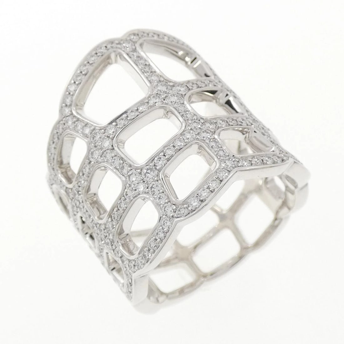 HERMES DIAMOND RING: Hermes Diamond Ring Brand: HERMES Type/Style: Hermes Ring Material: 750 white gold, Main Stone Natural Color: White Gold Size: US7 1/4(55) Accessories: None Accessories Notice: When purchasing