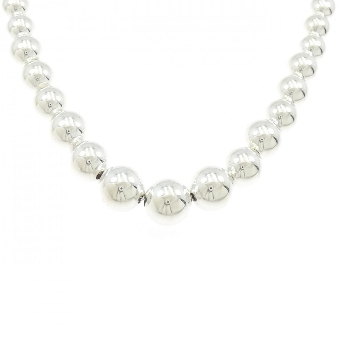 TIFFANY&CO. GRADUATED BALL NECKLACE: TIFFANY&Co. Graduated Ball Necklace Brand: TIFFANY&Co. Type/Style: TIFFANY&Co. Necklace Material: 925Silver, Color: Silver Size: Length40cmActual Size Max width approx.: 10.9mm Accessories: None