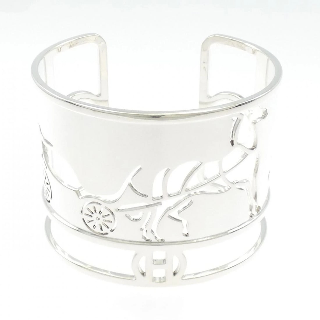 HERMES 925 BANGLE: Hermes 925 bangle Brand: HERMES Type/Style: Hermes Bracelet Material: 925Silver, Color: Silver Size: Length15.5cm(ST)Actual Size Max width approx.: 50.0mm Accessories: None Accessories Notice: When