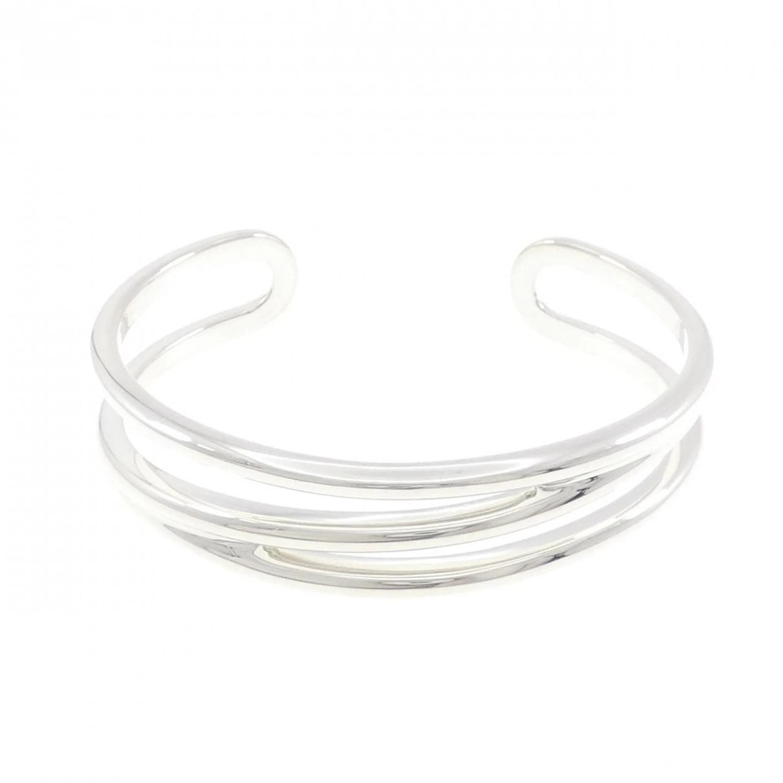 TIFFANY & CO. 925 BANGLE: TIFFANY & Co. 925 Bangle Brand: TIFFANY&Co. Type/Style: TIFFANY & Co. Bracelet Material: 925Silver, Color: Silver Size: Length15.5cm Actual Size Max width approx: 13.9mm Accessories: None