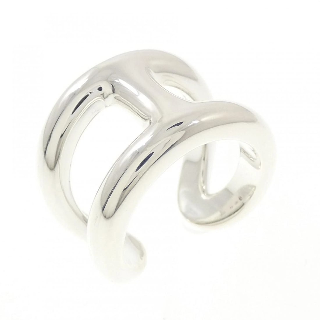 HERMES OSMOS LARGE RING: Hermes Osmos Large Ring Brand: HERMES Type/Style: Hermes Ring Material: 925Silver, Color: Silver Size: US7 1/4(54) Accessories: None Accessories Notice: When purchasing pre-owned goods, pl