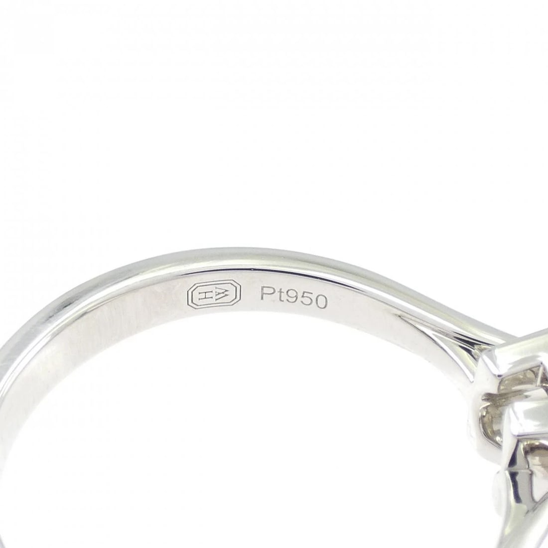 HARRY WINSTON HW RING - 2