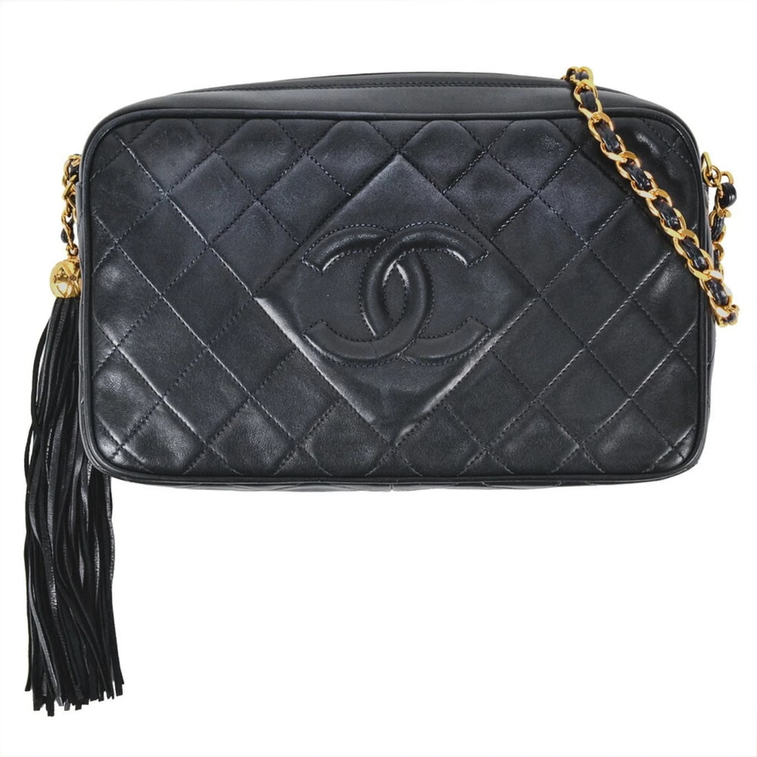 CHANEL MATELASSE CHAIN SHOULDER BAG IN BLACK LAMBSKIN: CHANEL Matelasse Chain Shoulder Bag in Black Lambskin Brand: Chanel Type/Style: Shoulder bag Material: Leather Color: Black Size: (HxWxD) 49cm x 24cm x 6.5cm / 19.29inch x 9.44inch x 2.55inch
