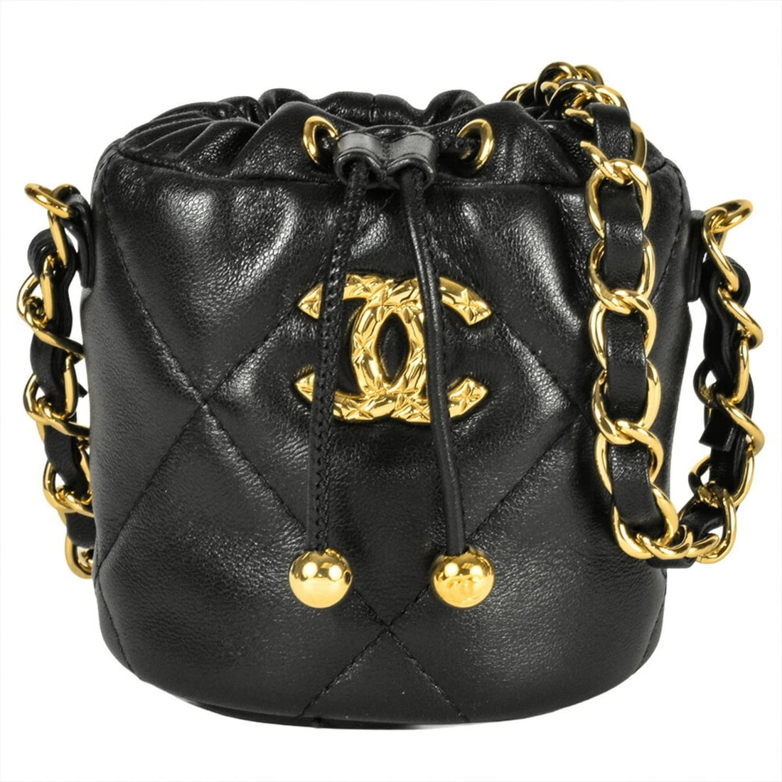 CHANEL MATELASSE MINI CHAIN POUCH SHOULDER BAG: CHANEL Matelasse Mini Chain Pouch Shoulder Bag Brand: Chanel Type/Style: Shoulder bag Material: Leather Color: Black Size: (HxWxD) 10cm x 9cm x 8.5cm / 3.93inch x 3.54inch x 3.34inch Accessories:
