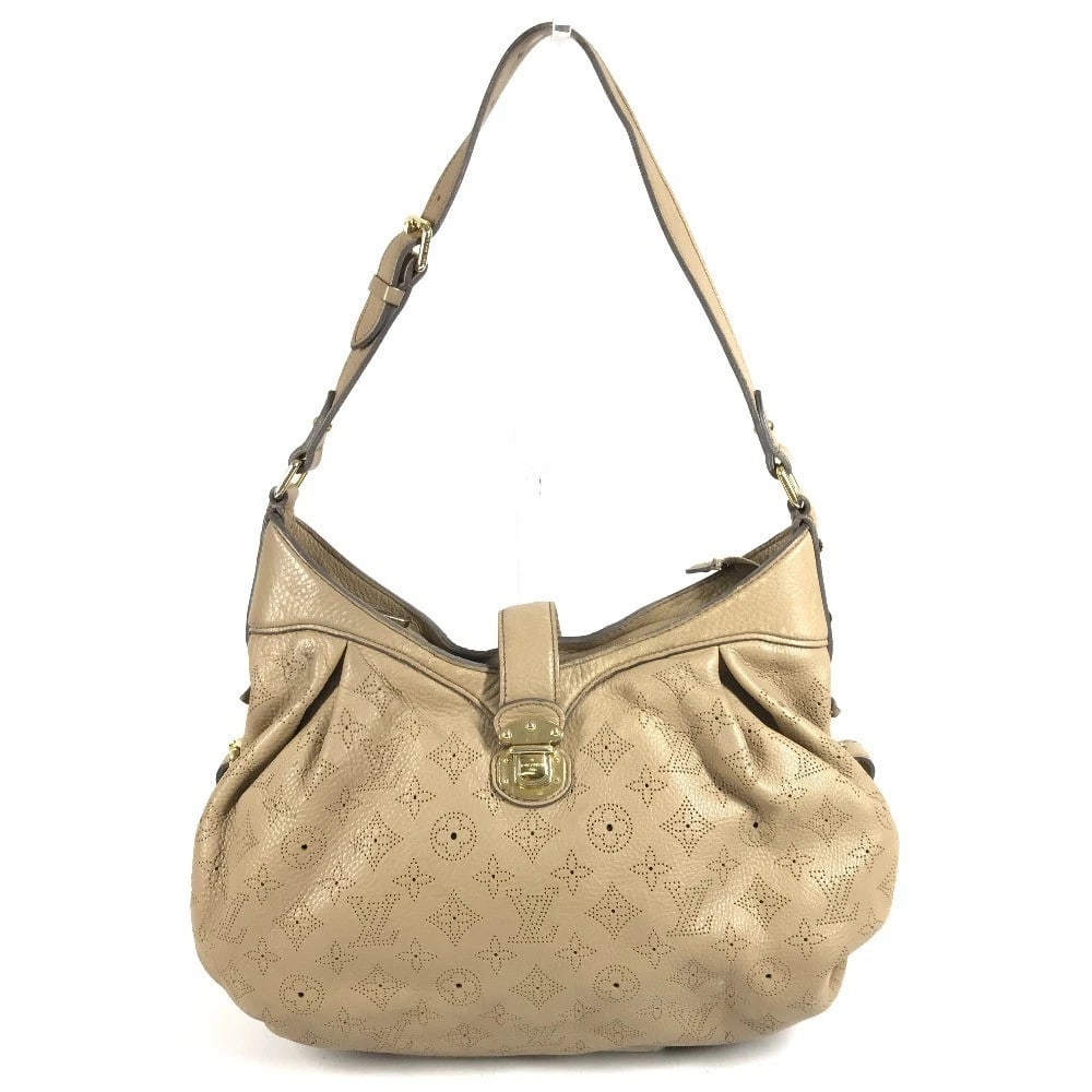 LOUIS VUITTON MONOGRAMMAHINA XS BAG CROSSBODY SHOULDER BAG: LOUIS VUITTON MonogramMahina XS Bag Crossbody Shoulder Bag Brand: Louis Vuitton Type/Style: Shoulder Bag Material: Monogram Mahina Leather Color: Beige Size: W13.0xH9.6xD4.5inch / W33cmxH24.5cmxD11.5c