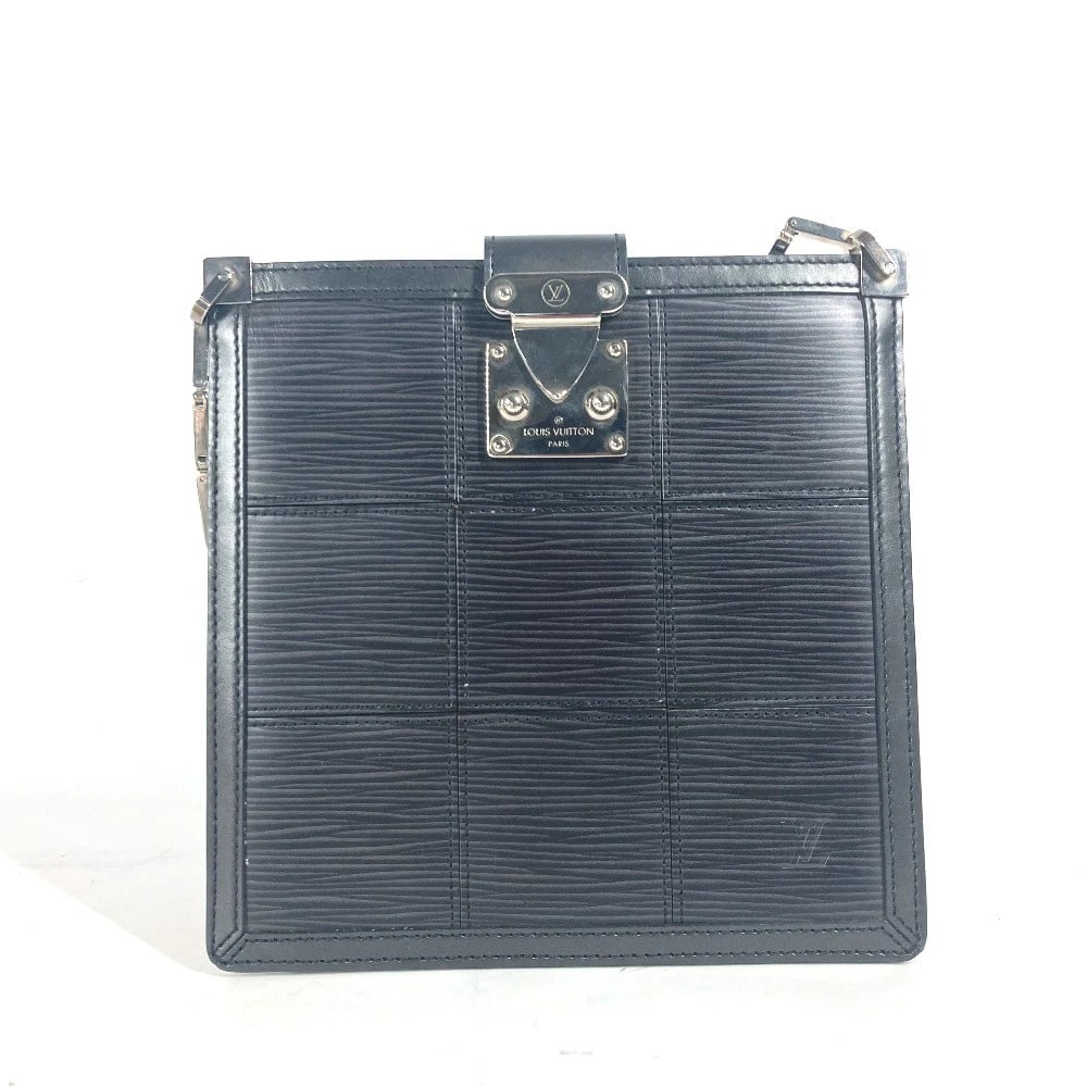 LOUIS VUITTON EPI STRETCH MOJITO BAG SHOULDER CHAIN BAG: LOUIS VUITTON Epi stretch Mojito bag shoulder chain bag Brand: LOUIS VUITTON Type/Style: Shoulder Bag Material: Epi Leather Color: Noir / Black Size: W7.3xH7.3inch / W18.5cmxH18.5cm Accessories: N