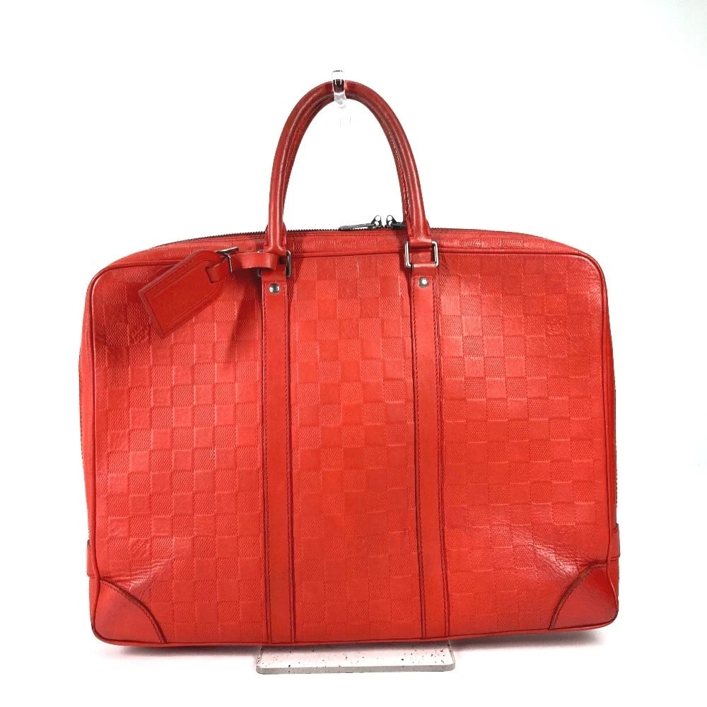 LOUIS VUITTON DAMIER INFINI PORTO DOCUMENT VOYAGE: LOUIS VUITTON Damier Infini Porto Document Voyage Brand: LOUIS VUITTON Type/Style: Business bag Material: Damier InfiniLeather Color: Red Size: W15.6xH11.8xD2.4inch / W39.5cmxH30cmxD6cm Accessories: