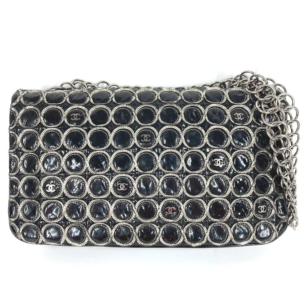 CHANEL CIRCLE CHAIN SHOULDER BAG COATING CANVAS / LEATHER BLACK/SILVER: CHANEL Circle Chain Shoulder Bag Coating canvas / Leather Black/Silver Brand: CHANEL Type/Style: Shoulder Bag Material: Coating canvas / Leather Color: BlackxSilver Size: W11.6xH7.1xD2.2inch /