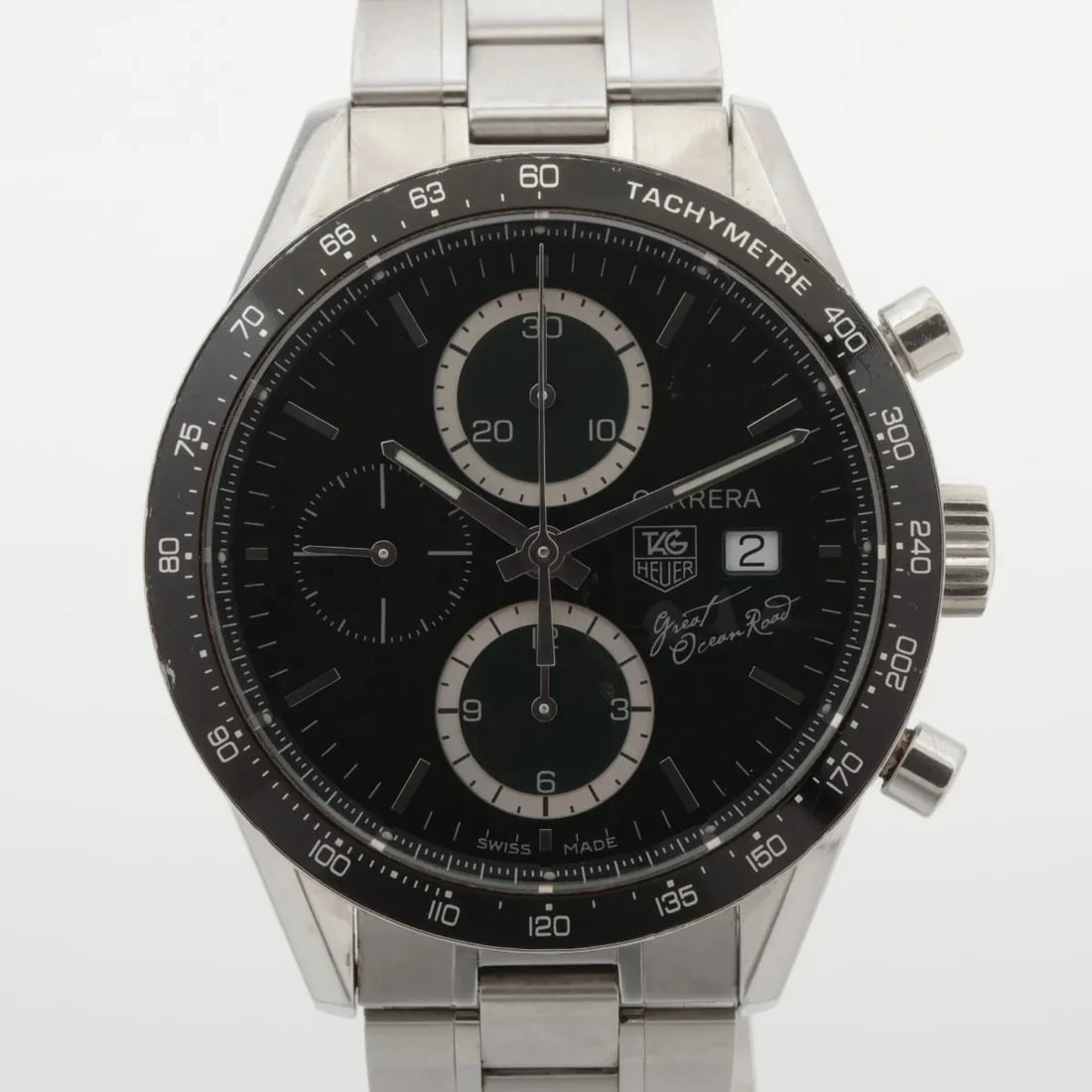 TAG HEUER CARRERA CHRONOGRAPH GREEN: TAG Heuer Carrera Chronograph Green Brand: TAG Heuer Type/Style: Wristwatch Material: SS Color: Dial Color Green Size: Case:W1.6 x H1.6inch / W41 x H41 Circumference of Wrist:6.5inch / 16.5
