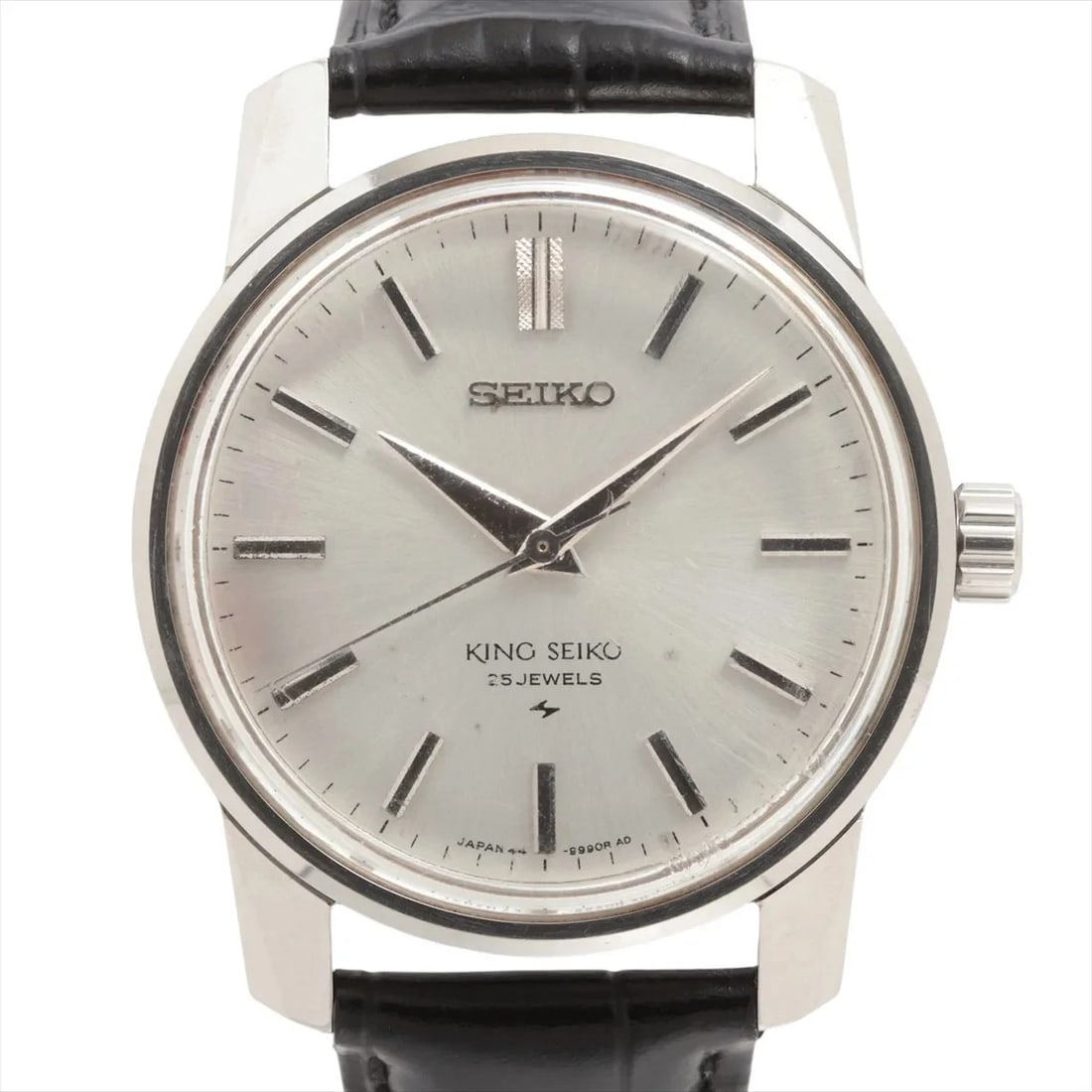 SEIKO KING EXTERNAL SS X EXTERNAL LEATHER SILVER: Seiko King External SS x external leather Silver Brand: Seiko Type/Style: Wristwatch Material: SS x external SS x external leather Color: Dial Color Silver Size: Case:W1.2 x H1.2inch / W37 x H37