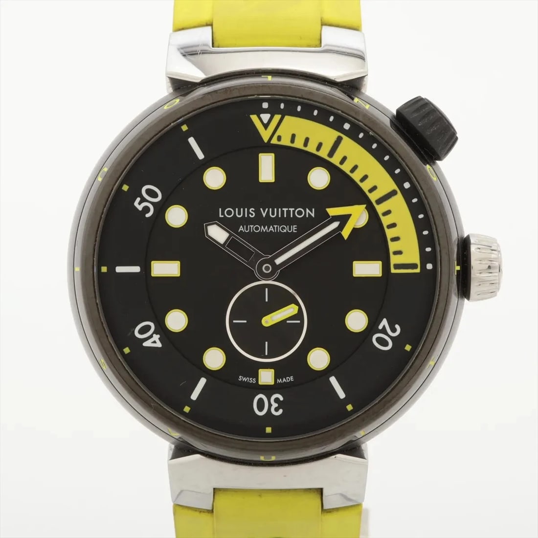 LOUIS VUITTON TAMBOUR SS & RUBBER BLACK: Louis Vuitton Tambour SS & Rubber black Brand: Louis Vuitton Type/Style: Wristwatch Material: SS & Rubber Color: Dial Color Black Size: Case:W1.6 x H1.6inch / W42 x H42 Circumference of Wrist:7.5inch