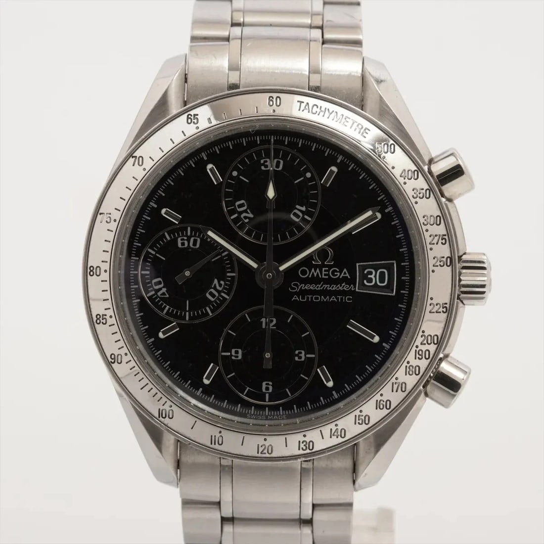OMEGA SPEEDMASTER DATE CHRONO SS BLACK: Omega Speedmaster Date Chrono SS black Brand: Omega Type/Style: Wristwatch Material: SS Color: Dial Color Black Size: Case:W1.2 x H1.2inch / W39 x H39 Circumference of Wrist:6.7inch / 17 Accessories: