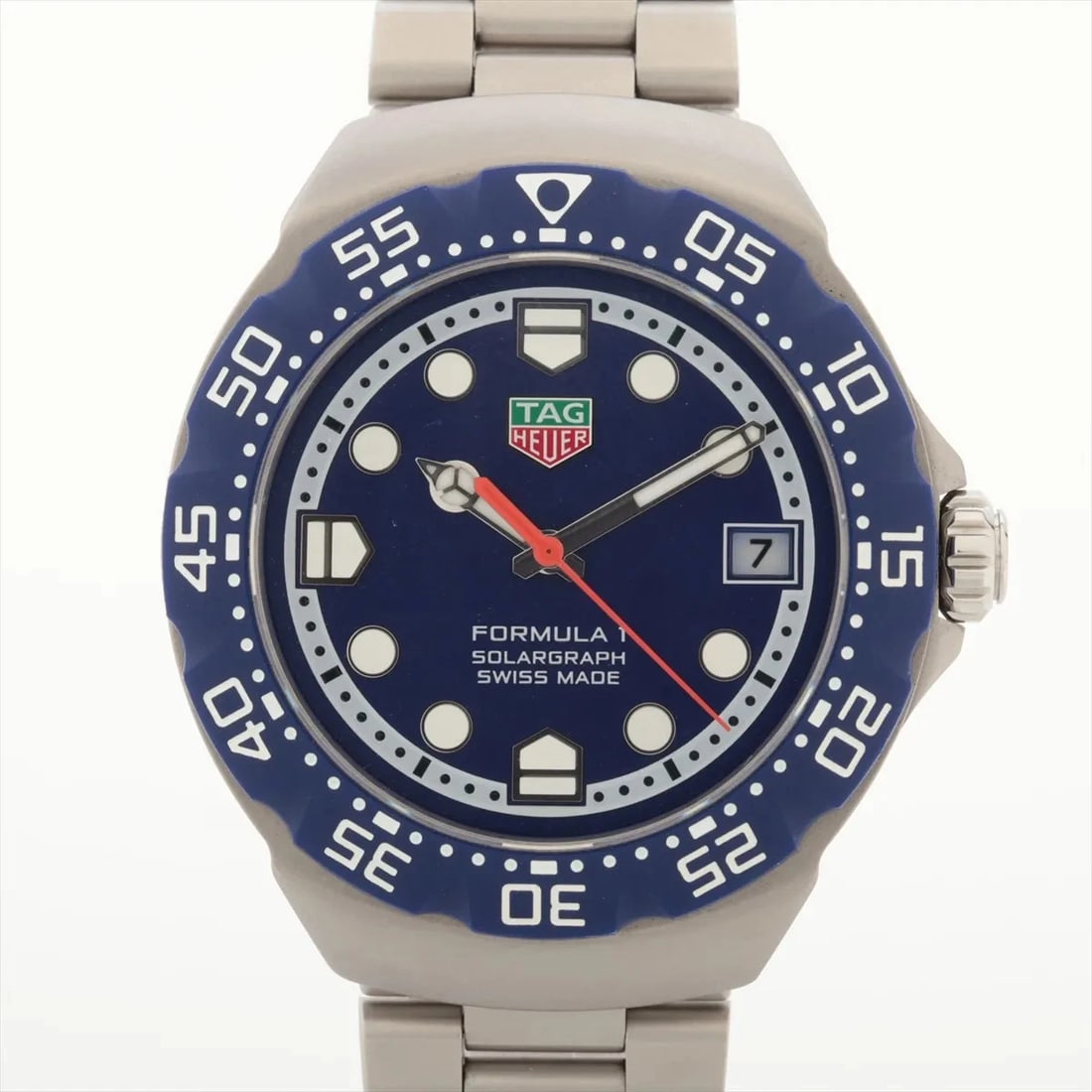 TAG HEUER SOLAR GRAPH SS QZ BLUE: TAG Heuer solar graph SS QZ blue Brand: TAG Heuer Type/Style: Wristwatch Material: SS Color: Dial Color Blue Size: Case:W1.2 x H1.2inch / W37 x H37 Circumference of Wrist:6.9inch / 17.5 Accessorie