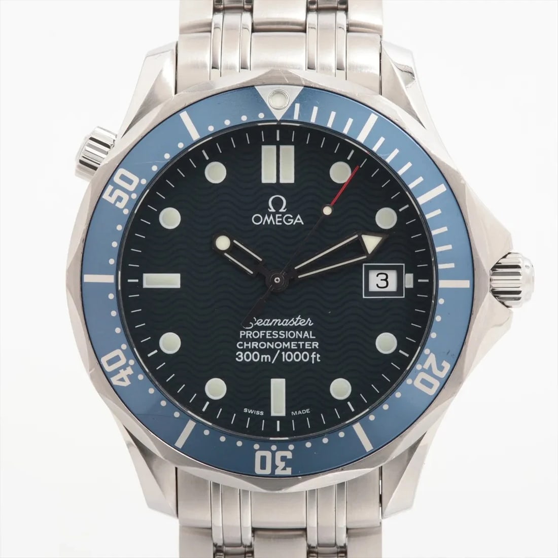 OMEGA SEAMASTER PROFESSIONAL SS BLUE: Omega Seamaster Professional SS blue Brand: Omega Type/Style: Wristwatch Material: SS Color: Dial Color Blue Size: Case:W1.6 x H1.6inch / W41 x H41 Circumference of Wrist:7.1inch / 18 Accessories: