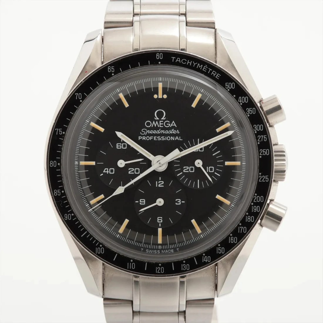 OMEGA SPEEDMASTER MOONWATCH PROFESSIONAL BLACK: Omega Speedmaster Moonwatch professional black Brand: Omega Type/Style: Wristwatch Material: SS Color: Dial Color Black Size: Case:W1.6 x H1.6inch / W42 x H42 Circumference of Wrist:6.7inch / 17