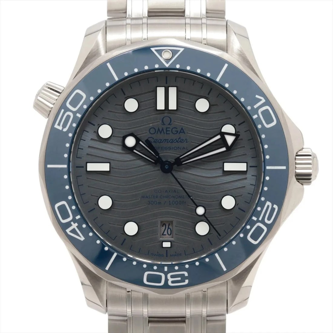 OMEGA SEAMASTER DIVER CO-AXIAL CHRONOMETER SS: Omega Seamaster Diver Co-Axial chronometer SS Brand: Omega Type/Style: Wristwatch Material: SS Color: Dial Color Blue Size: Case:W1.6 x H1.6inch / W42 x H42 Circumference of Wrist:7.9inch / 20
