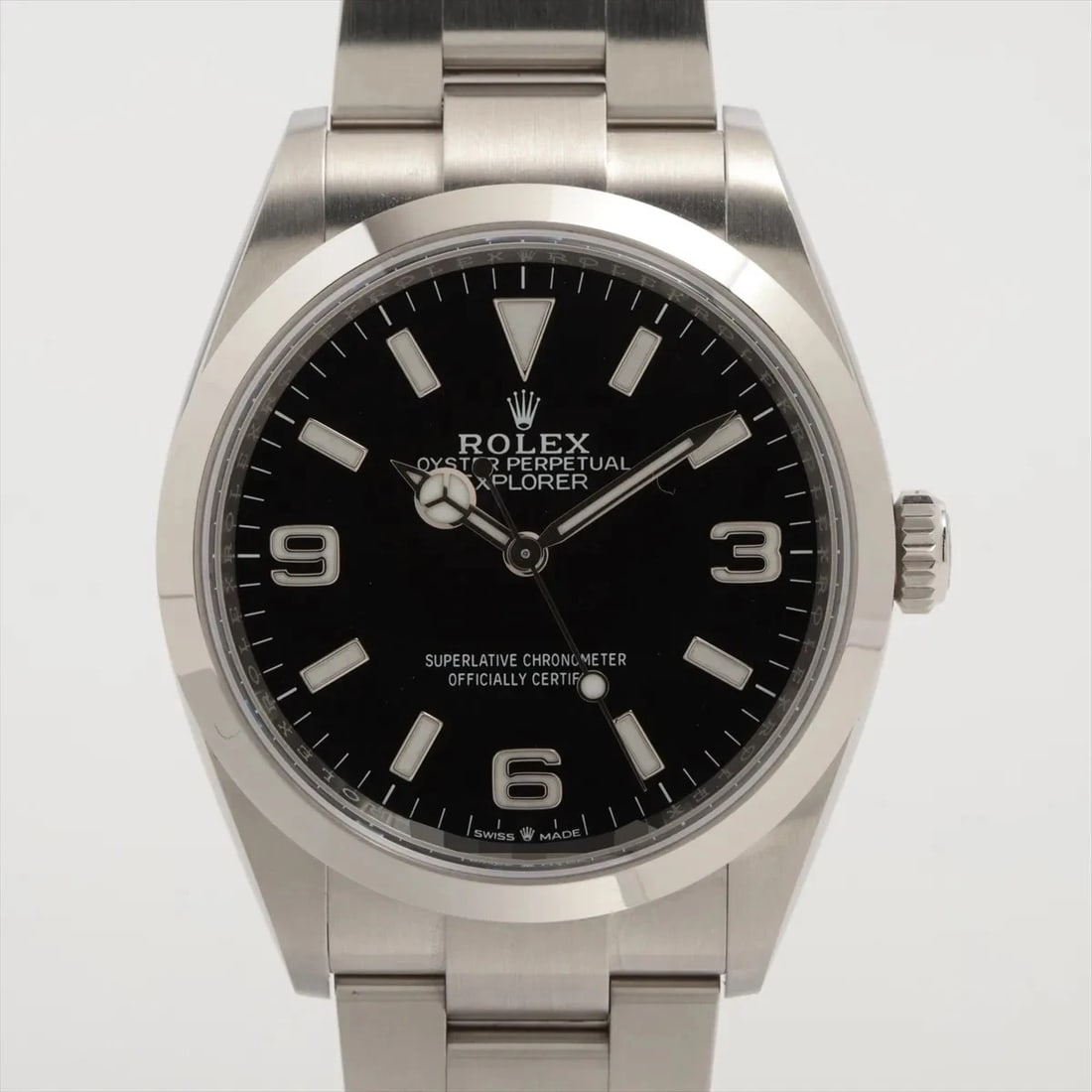 ROLEX EXPLORER SS BLACK: Rolex EXPLORER SS black Brand: Rolex Type/Style: Wristwatch Material: SS Color: Dial Color Black Size: Case:W1.2 x H1.2inch / W36 x H36 Circumference of Wrist:5.3inch / 13.5 Accessories: None