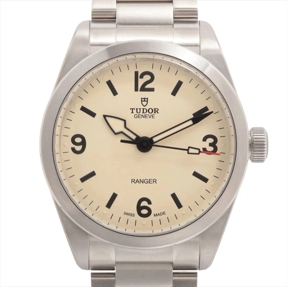TUDOR RANGER SS IVORY: Tudor Ranger SS Ivory Brand: Tudor Type/Style: Wristwatch Material: SS Color: Dial Color Ivory Size: Case:W1.2 x H1.2inch / W36 x H36 Circumference of Wrist:7.5inch / 19 Accessories: None Accessories