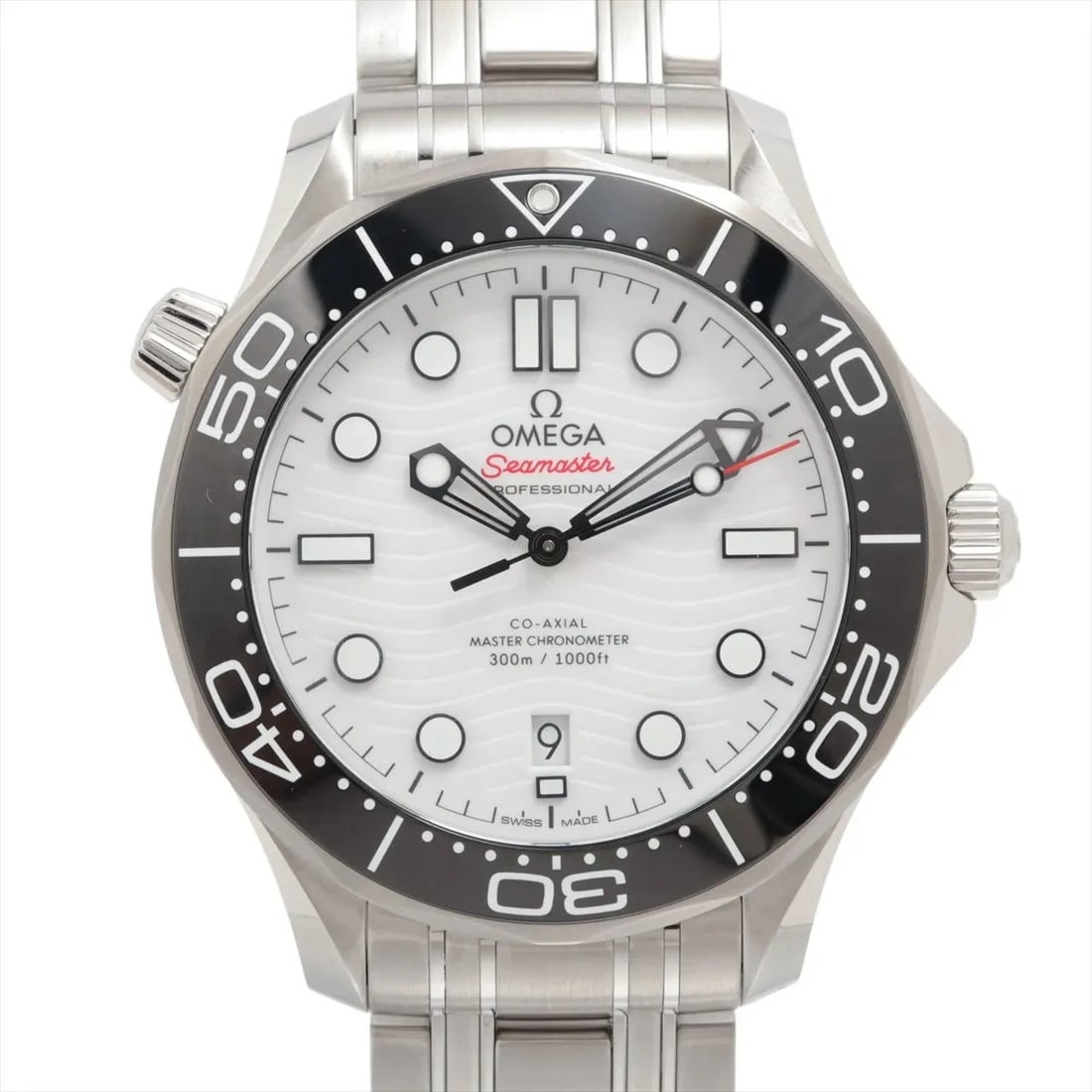 OMEGA SEAMASTER PROFESSIONAL DIVER CO-AXIAL CHRONOMETER: Omega Seamaster Professional Diver Co-Axial chronometer Brand: Omega Type/Style: Wristwatch Material: SS Color: Dial Color White Size: Case:W1.6 x H1.6inch / W42 x H42 Circumference of Wrist:8.1inch /