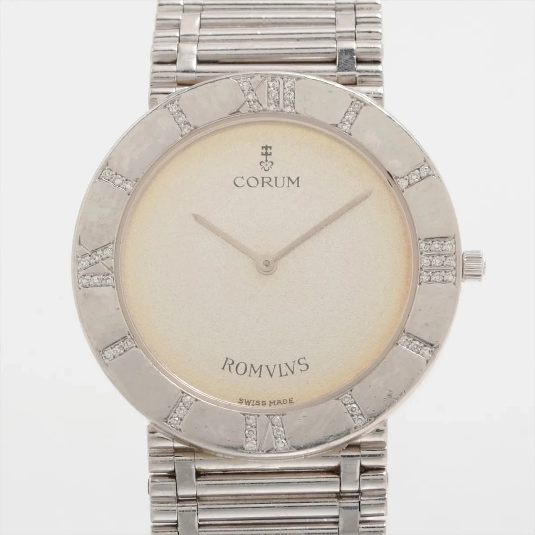 CORUM PT QZ SILVER (1 of 3)