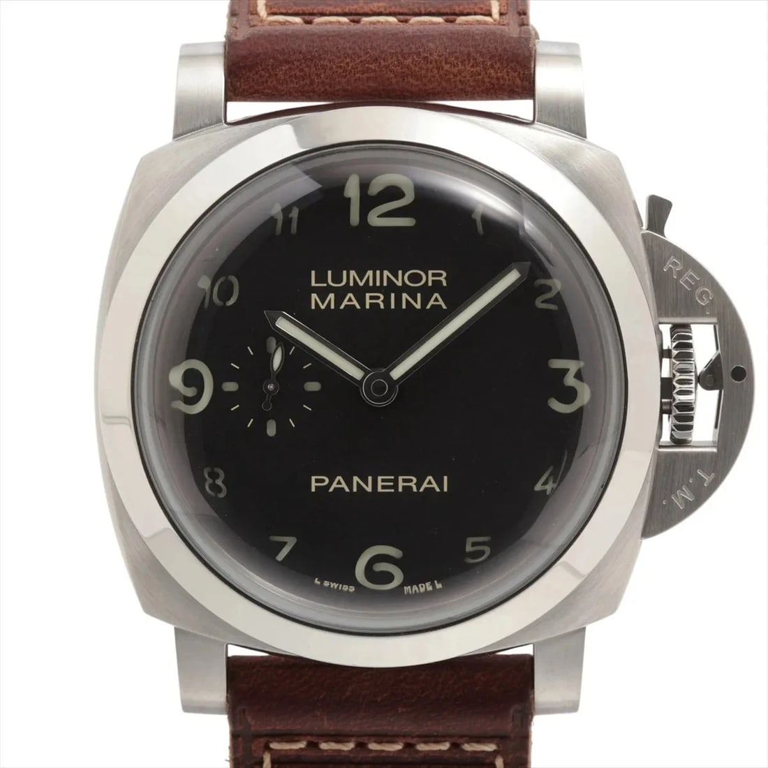 PANERAI LUMINOR MARINA SS & LEATHER BLACK: Panerai Luminor Marina SS & Leather black Brand: Panerai Type/Style: Wristwatch Material: SS Color: Dial Color Black Size: Case:W1.6 x H1.6inch / W44 x H44 Circumference of Wrist:8.1inch / 20.5