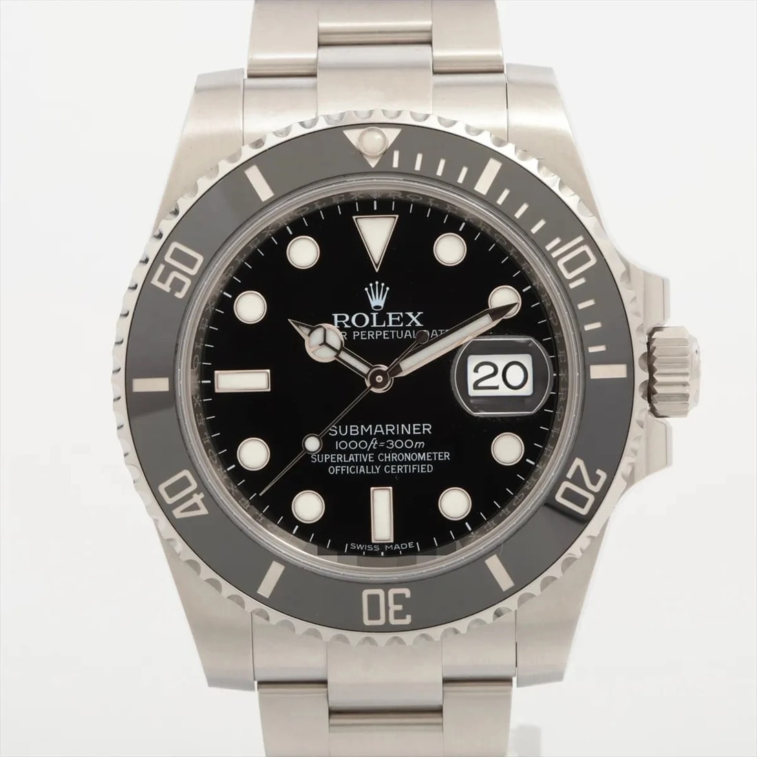 ROLEX SUBMARINER DATE SS BLACK: Rolex SUBMARINER DATE SS black Brand: Rolex Type/Style: Wristwatch Material: SS Color: Dial Color Black Size: Case:W1.6 x H1.6inch / W40 x H40 Circumference of Wrist:6.9inch / 17.5 Accessories: No