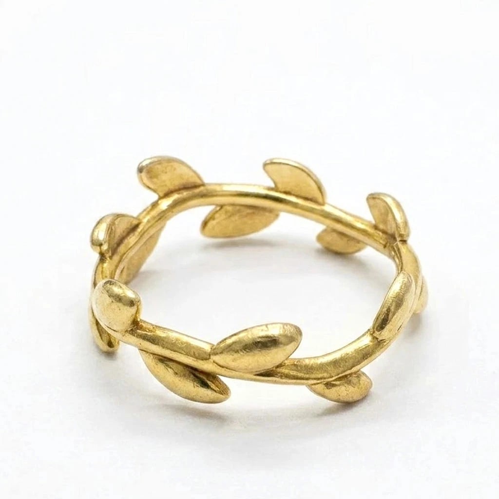 TIFFANY PALOMA PICASSO OLIVE LEAF BAND RING: Tiffany Paloma Picasso Olive Leaf Band Ring Brand: Tiffany & Co. Type/Style: Ring Material: 18K Yellow Gold, Color: Yellow Gold Size: US 6 Accessories: None Accessories Notice: When purcha
