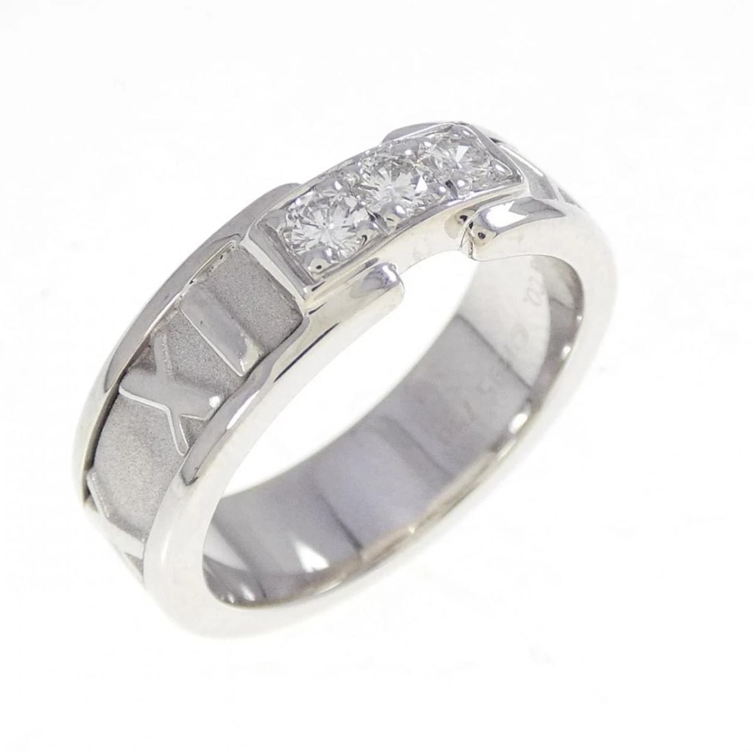 TIFFANY ATLAS RING 750 WHITE GOLD: Tiffany Atlas Ring 750 White Gold Brand: Tiffany & Co. Type/Style: Ring Material: 750 White Gold, Main Stone Natural Color: White Gold Size: US 5 Accessories: None Accessories Notice: When