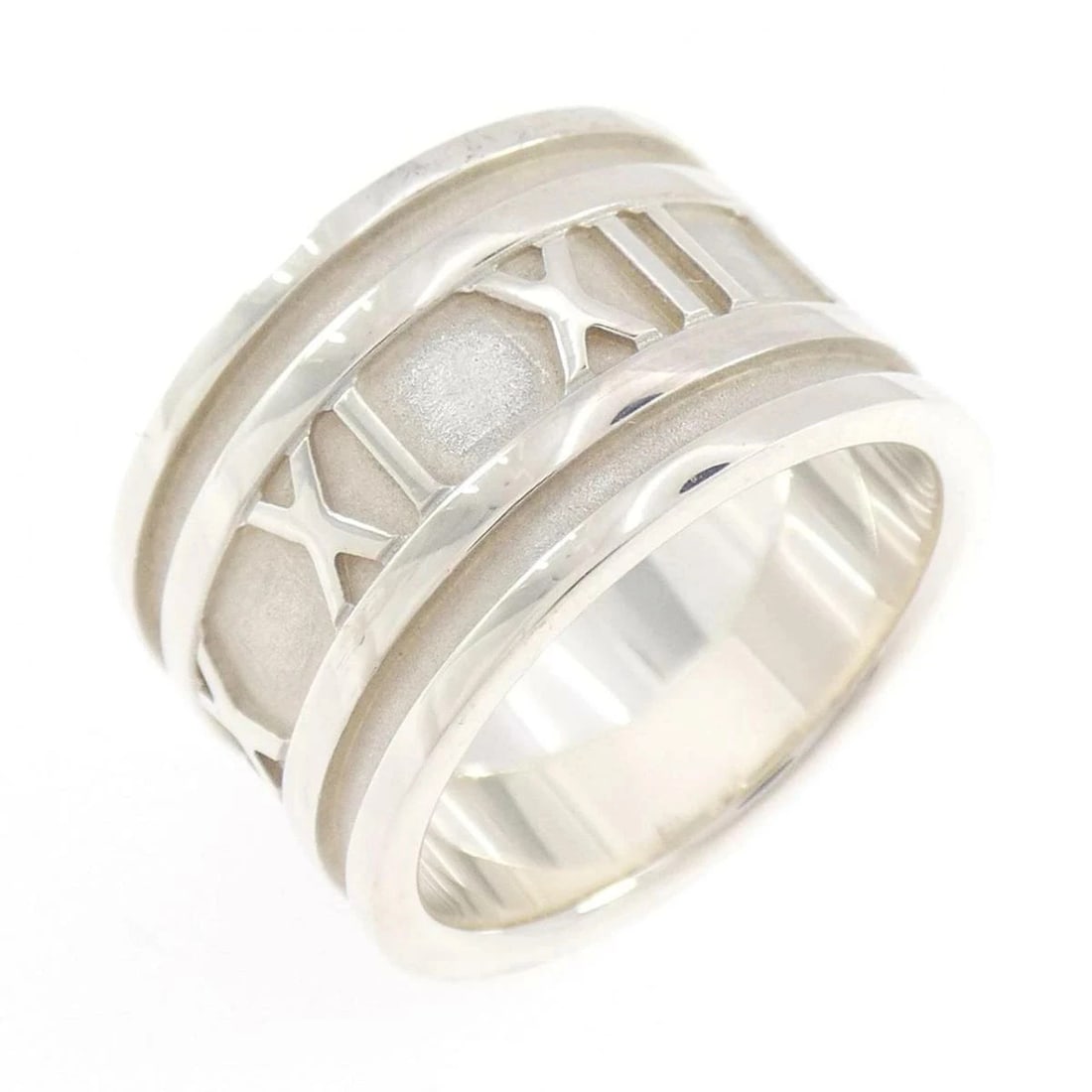 TIFFANY ATLAS RING 925 SILVER: Tiffany Atlas Ring 925 Silver Brand: Tiffany & Co. Type/Style: Ring Material: 925 Silver, Color: Silver Size: US 6 Accessories: None Accessories Notice: When purchasing pre-owned goods, pl