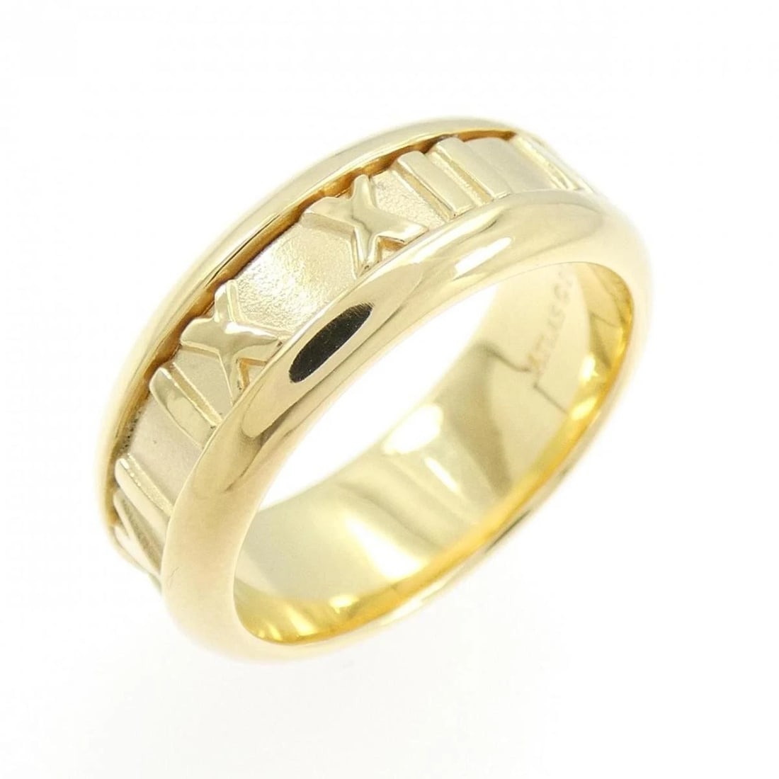 TIFFANY ATLAS RING 750 YELLOW GOLD: Tiffany Atlas Ring 750 Yellow Gold Brand: Tiffany & Co. Type/Style: Ring Material: 750 Yellow Gold, Color: Yellow Gold Size: US 6.5 Accessories: None Accessories Notice: When purchasing pr