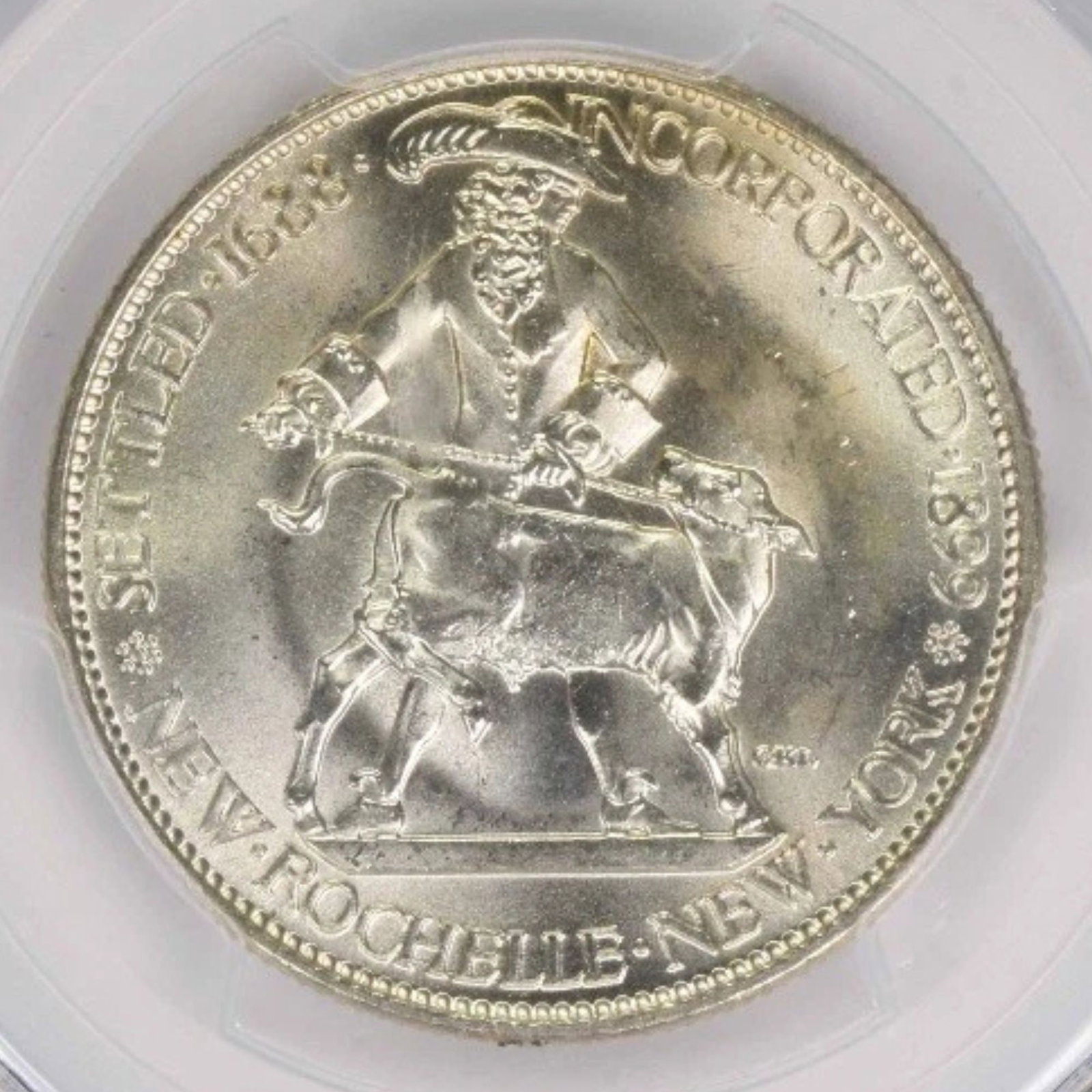 ROCHELLE COMMEMORATIVE SILVER HALF DOLLAR (1 of 2)