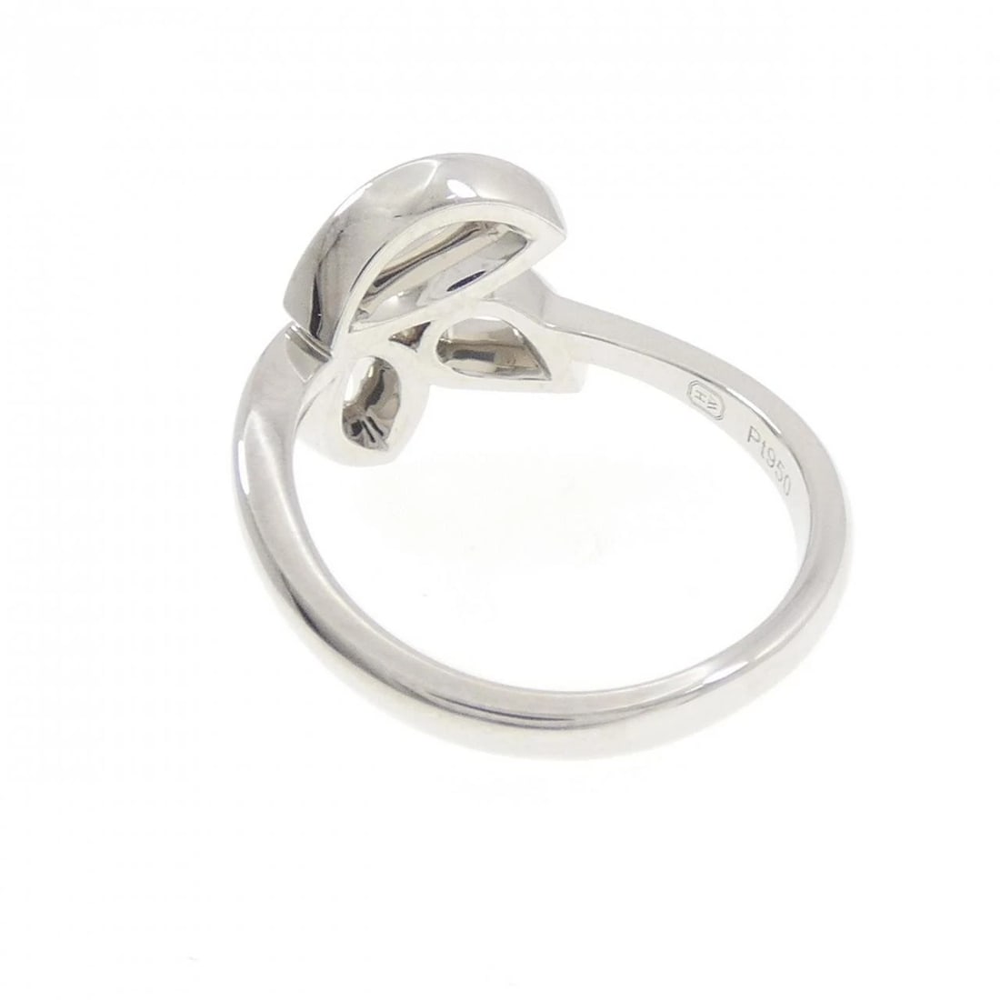 HARRY WINSTON LILY CLUSTER MINI RING - 3