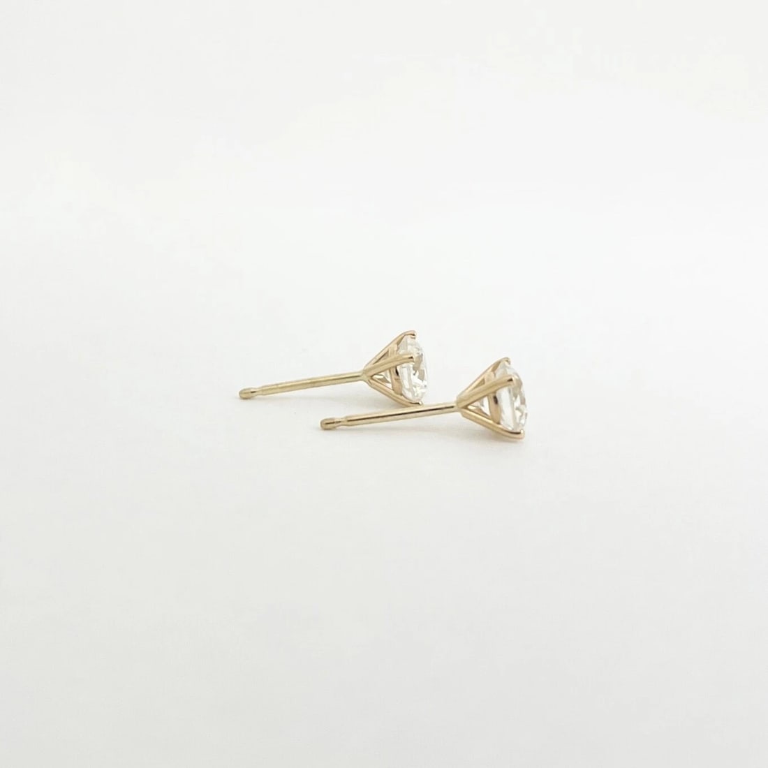 ROUND DIAMOND STUD EARRINGS 14K YELLOW GOLD - 2