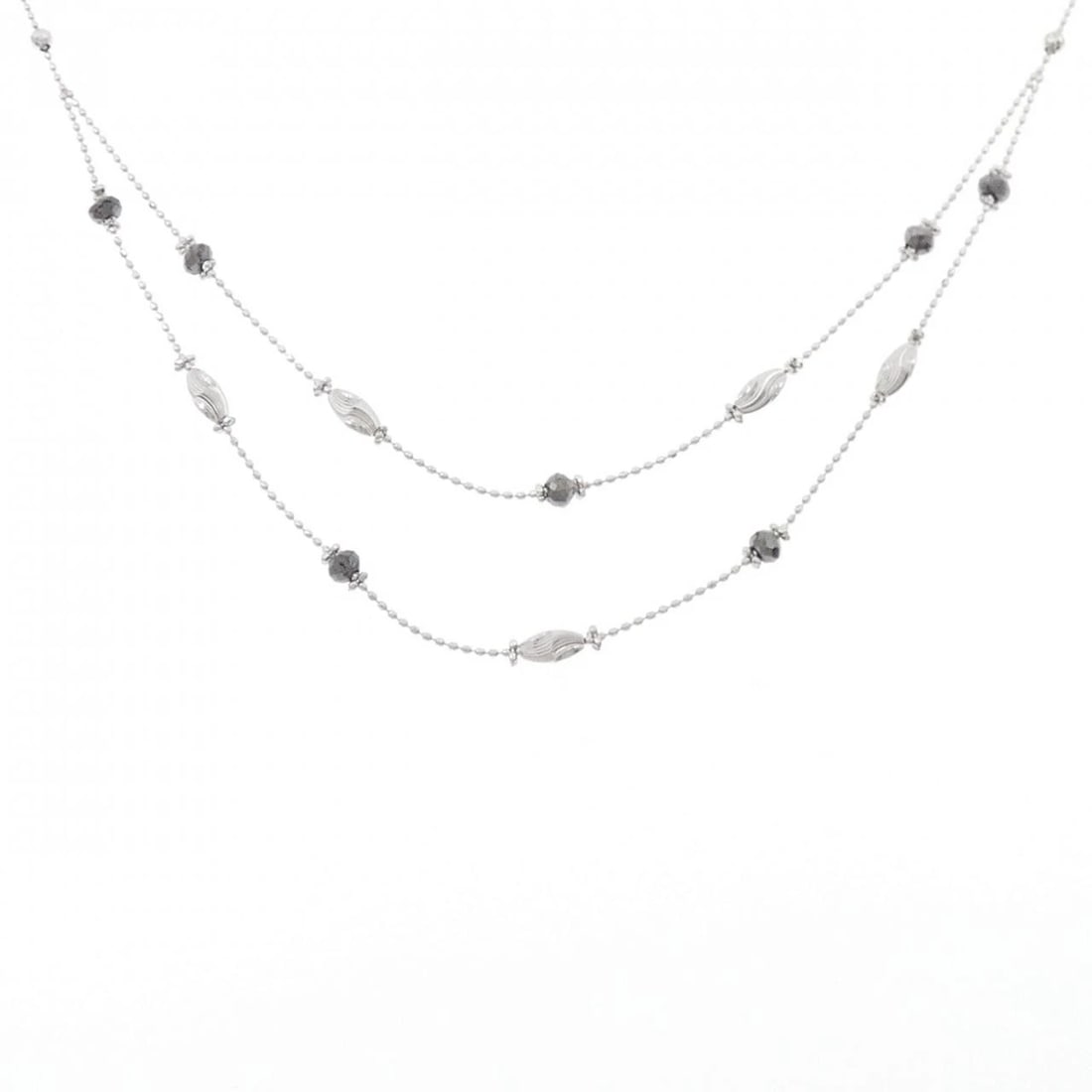 K18WG DIAMOND NECKLACE (1 of 4)
