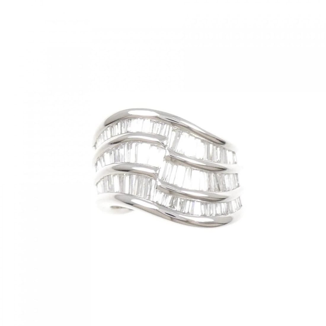 K18WG DIAMOND RING - 2