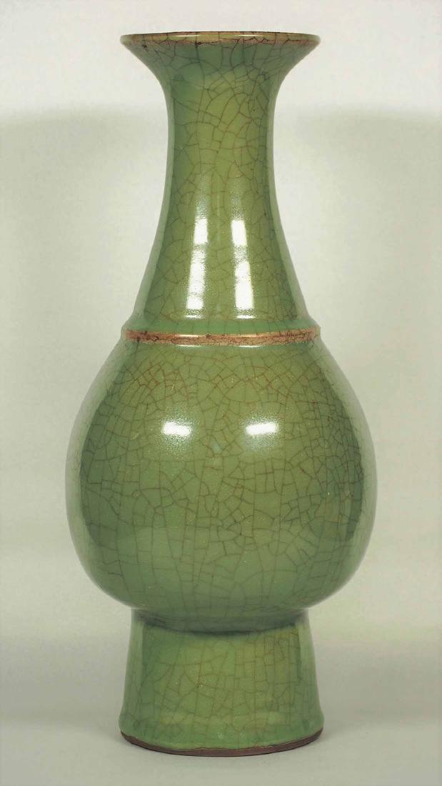 Longquan bottle Vase, Southern Song Dynasty (1 of 7)