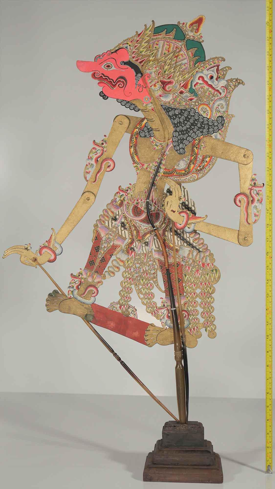 Puppet-Shadow 'Dursasana', Jogja Java mid 20th C: Fine and beautiful puppet shadow/wayang kulit 'Dursasana' made from carved buffalo hide and buffalo horn as its stick. Obtained from the royal family, so, don't missed out this opportunity! Height +/-