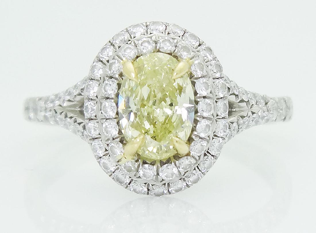 Tiffany & Co Soleste Plat 950 & 18k Yellow Diamond Ring: Tiffany & Co Soleste Platinum 950 & 18k Gold Fancy Yellow Diamond Engagement Ring D14 Brand Name: Tiffany& Co. Clarity: VVS2 0.730 CARAT Precious Metal Type: 950 Platinum & 18k Gold Item Weight: 4.2 g