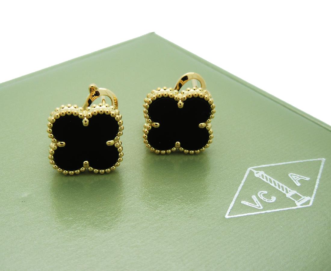 Van Cleef & Arpels Vintage Alhambra Black Onyx: Van Cleef & Arpels Vintage Alhambra Black Onyx earrings Metal: 18k Yellow Gold Gemstone: Black Onyx Measurements: 15mm. x 15mm. Condition: Excellent