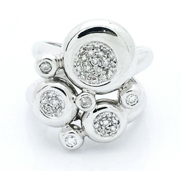 Chimento 18k White Gold 1 TCW Diamonds Openwork Cluster: Chimento 18k White Gold 1 TCW Diamonds Openwork Cluster Split Shank Ring Weight 11.5 grams Sz 5.5. 1 TCW Diamonds SI Clarity, G-H Color