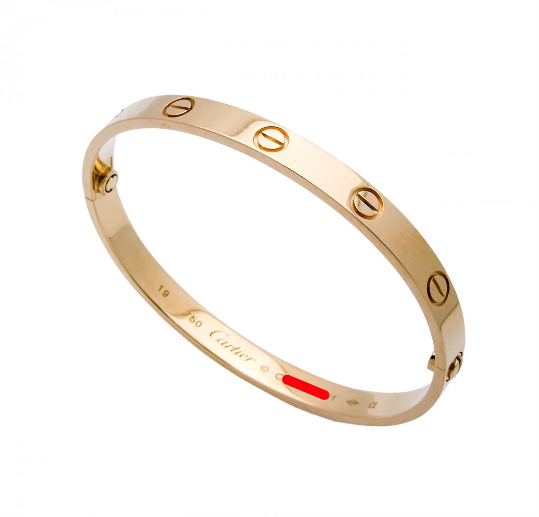 Cartier 18k Yellow Gold LOVE Bracelet Size 19: Cartier 18k Yellow Gold LOVE Bracelet Metal 18K Yellow Gold Size: 19 Excellent condition Comes as is, the bracelet only
