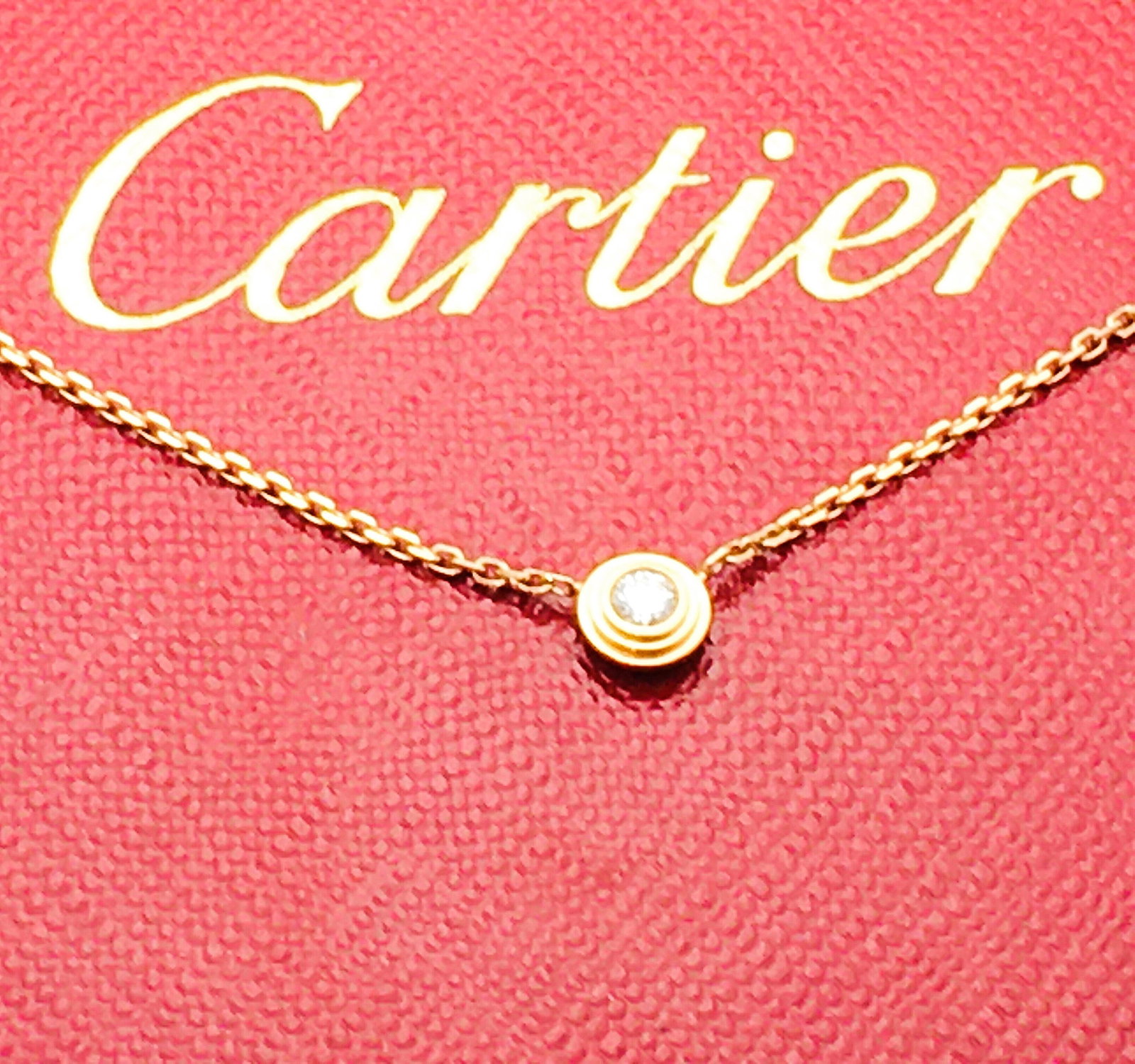 Cartier 18k Rose Gold Diamants Legers SM: Cartier 18k Rose Gold Diamants Legers SM Diamonds BRAND : CartierCOLLECTION: Diamants Legers SMSTONES: 1 Brilliant Cut Diamonds 0.09ctSIZE: 16.5"CONDITION: Excellent Like New!