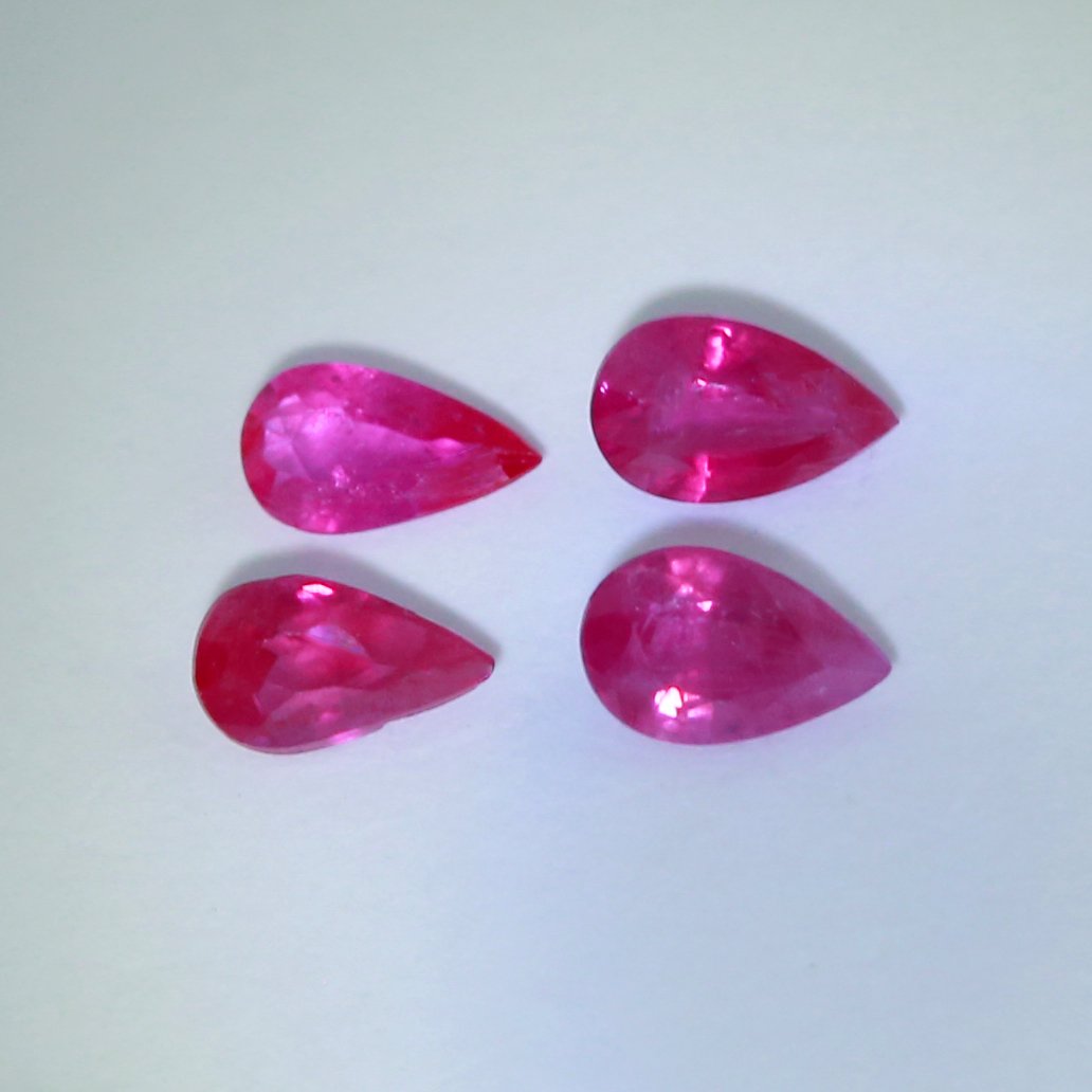 IGI Certified Set of 4 Rubies 1.01 ct. - BURMA (1 of 5)