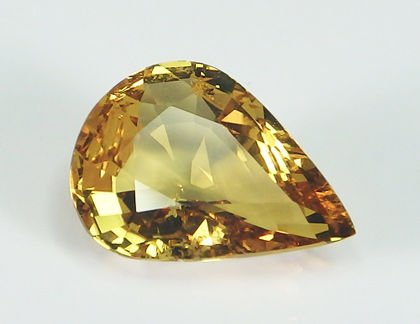 GIA Cert. 6.21 ct. Untreated Yellow Sapphire SRI LANKA (1 of 10)