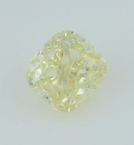 IGI Cert. 0.38 ct. Diamond Fancy Light Yellow UNTREATED (1 of 10)