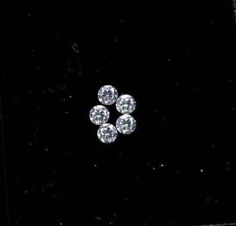 Set of 5 - 0.40 ct. Round Brilliant Diamonds G-H / SI-I (1 of 1)