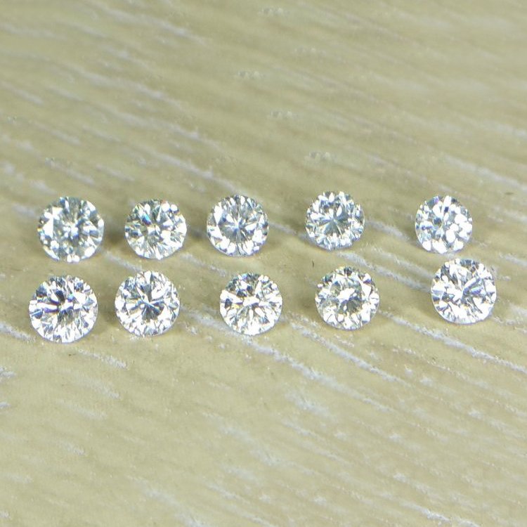 Set of 10 - 0.70ct. Round Brilliant Diamonds G-H / SI-I (1 of 1)