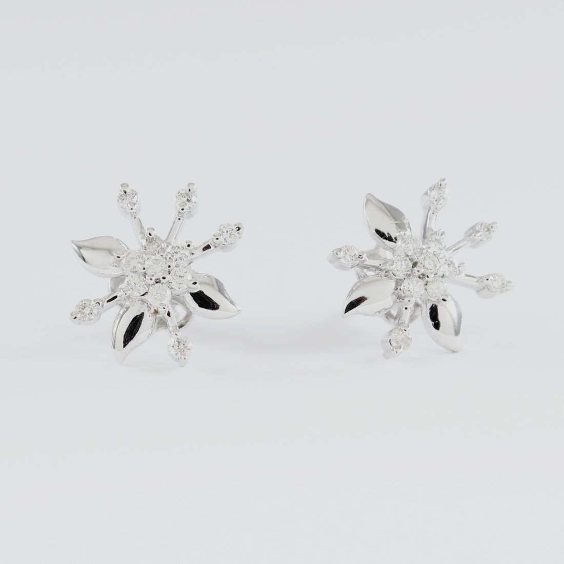 14 K / 585 White Gold Diamond Earring Studs (1 of 4)