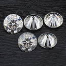 Set of 5 - 0.30 ct. Round Brilliant Diamonds UNTREATED